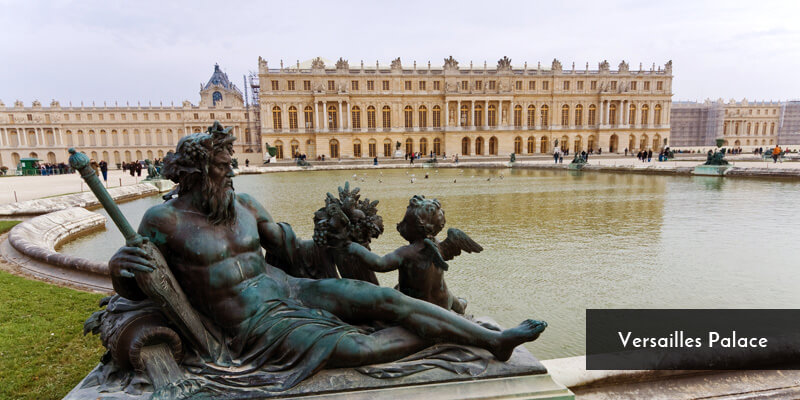Tourist Attraction in Europe - Versailles Palace