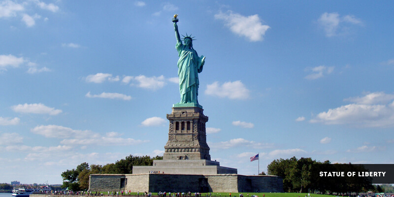Famous Landmarks in North America - The Statue of Liberty